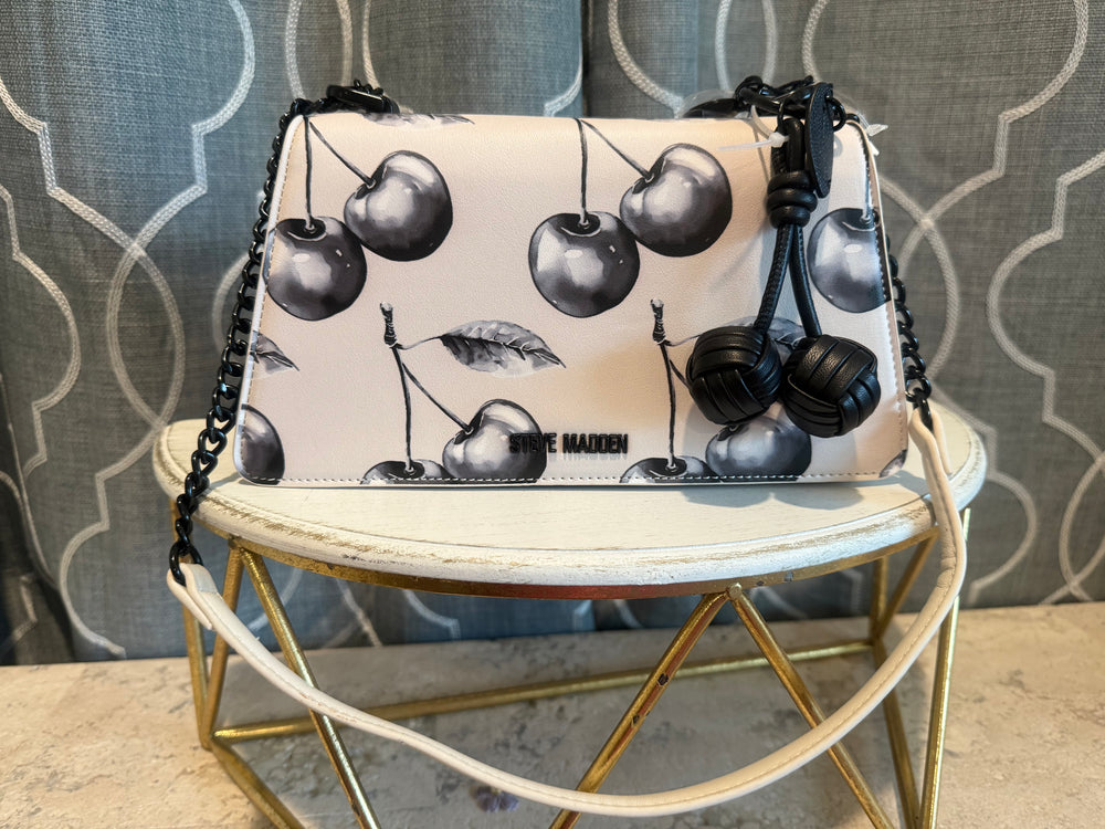 Fun Finds- SM Black Cherry Bag