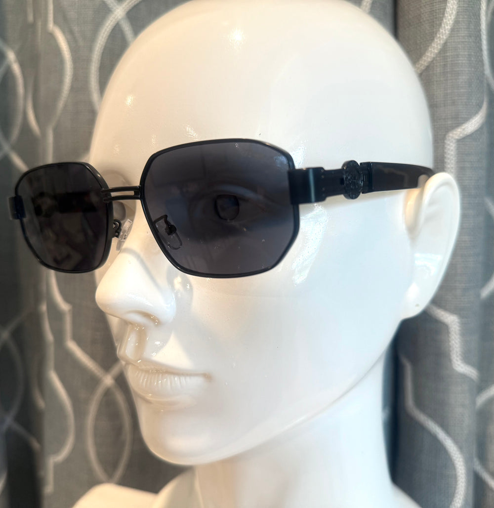 Luxury Sunglasses- Ver Black on Black