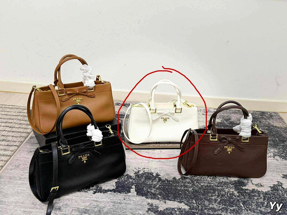 White Leather Arm Bag